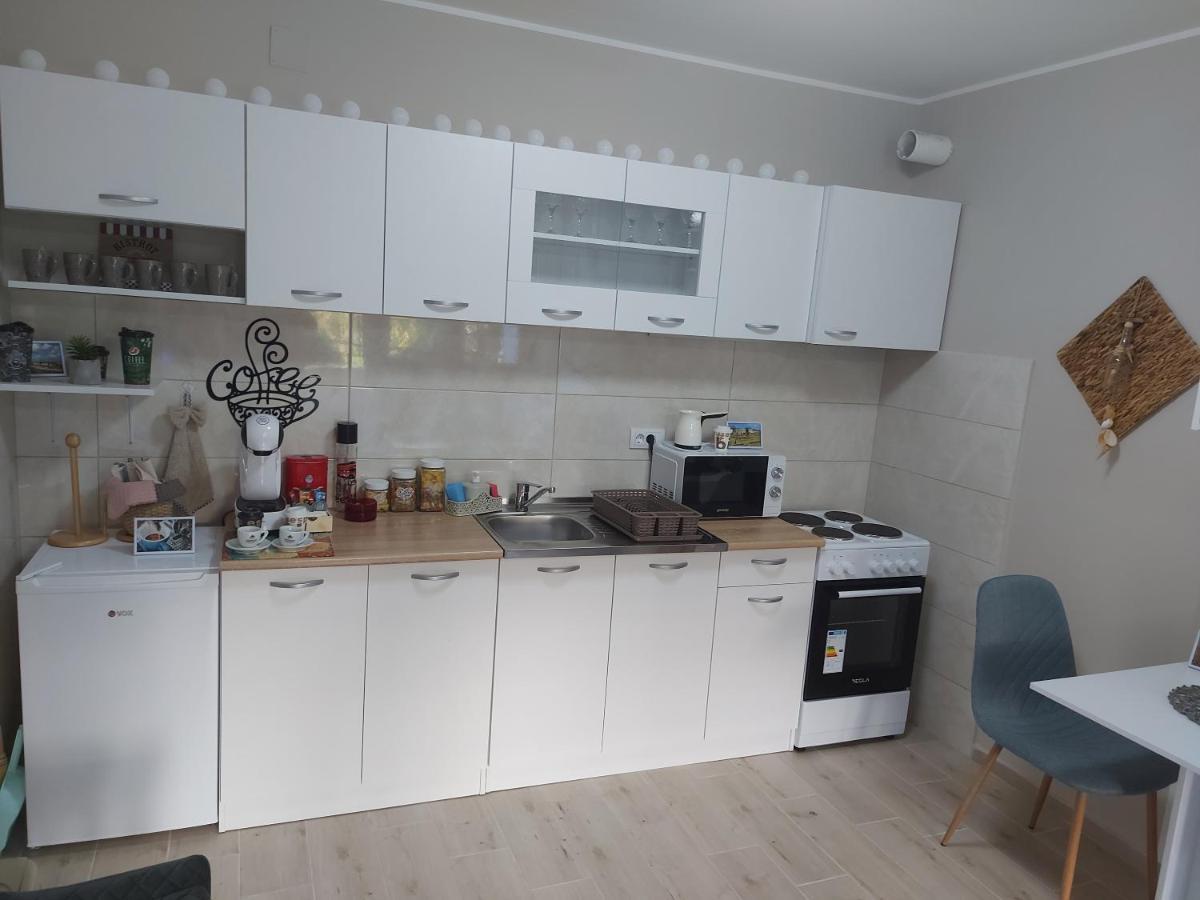 # Espresso 2 Apartman Sa Garazom Sremska Mitrovica Exteriér fotografie